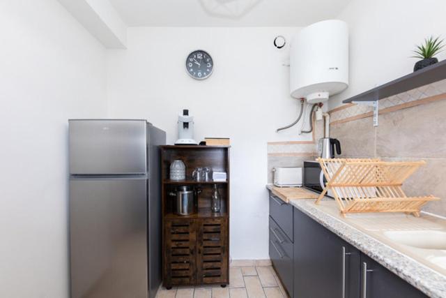 Le Petit Marmandais Apartment มาร์ม็องด์ ภายนอก รูปภาพ
