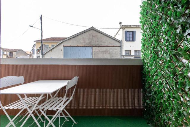 Le Petit Marmandais Apartment มาร์ม็องด์ ภายนอก รูปภาพ